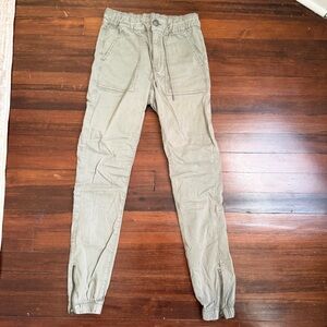 American Eagle Joggers/Jeggings